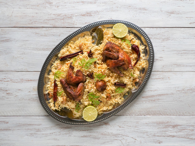 arabic traditional food bowls kabsa with meat 158388 3243